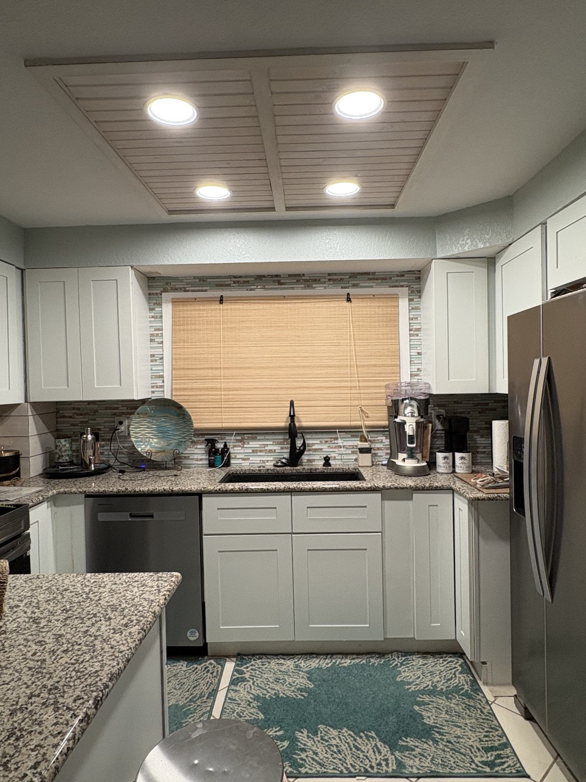 Full kitchen at Casa Palma Azul